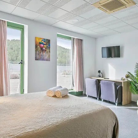 Hotel apartamentowy Les Begues